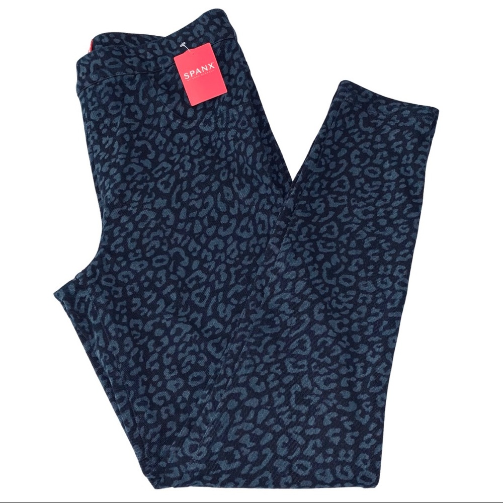 SPANX Jean-ish Ankle Legging High Rise Pull On Jeans Blue Leopard Denim M NEW - Picture 11 of 16
